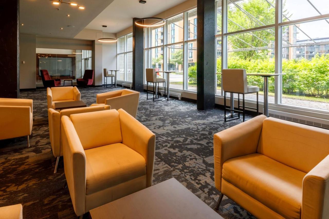 Four Points By Sheraton Levis Convention Centre Εξωτερικό φωτογραφία