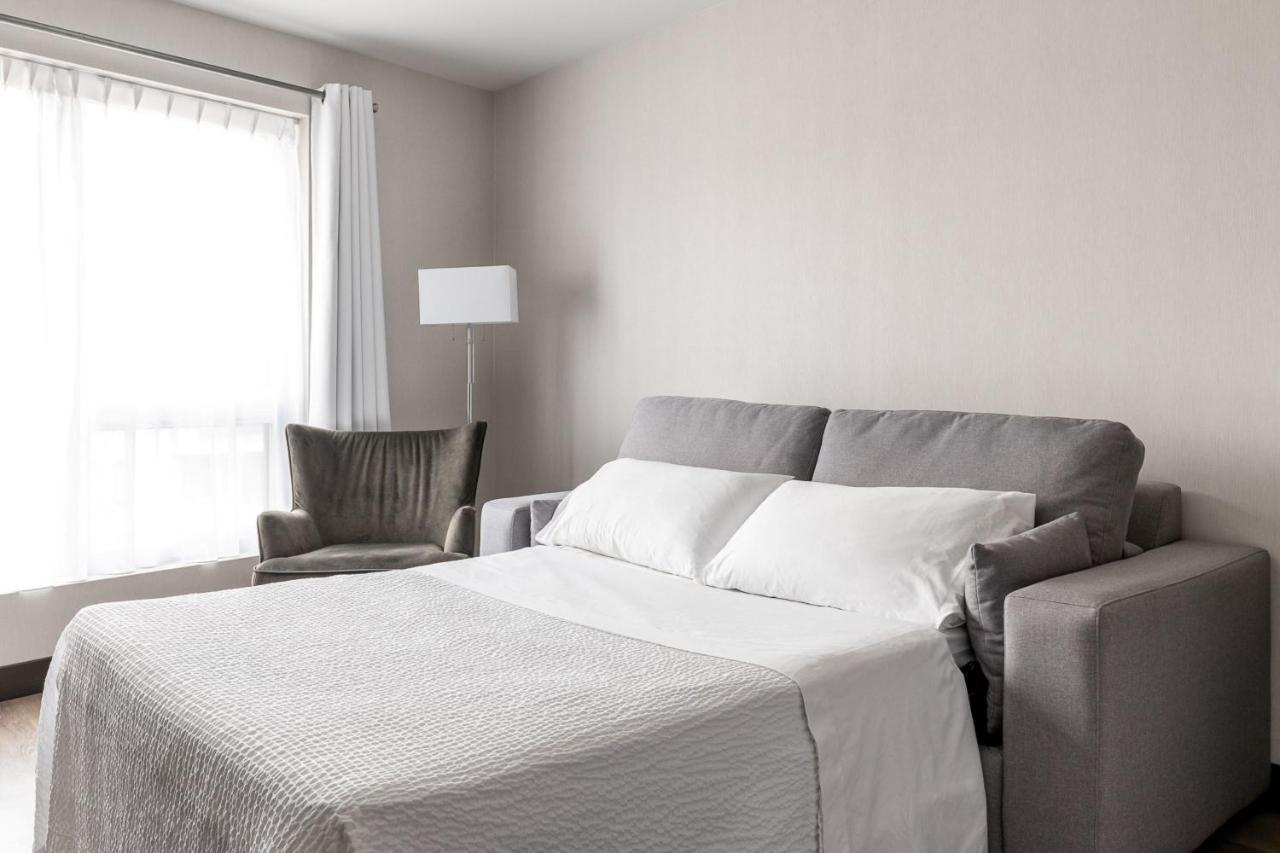 Four Points By Sheraton Levis Convention Centre Εξωτερικό φωτογραφία