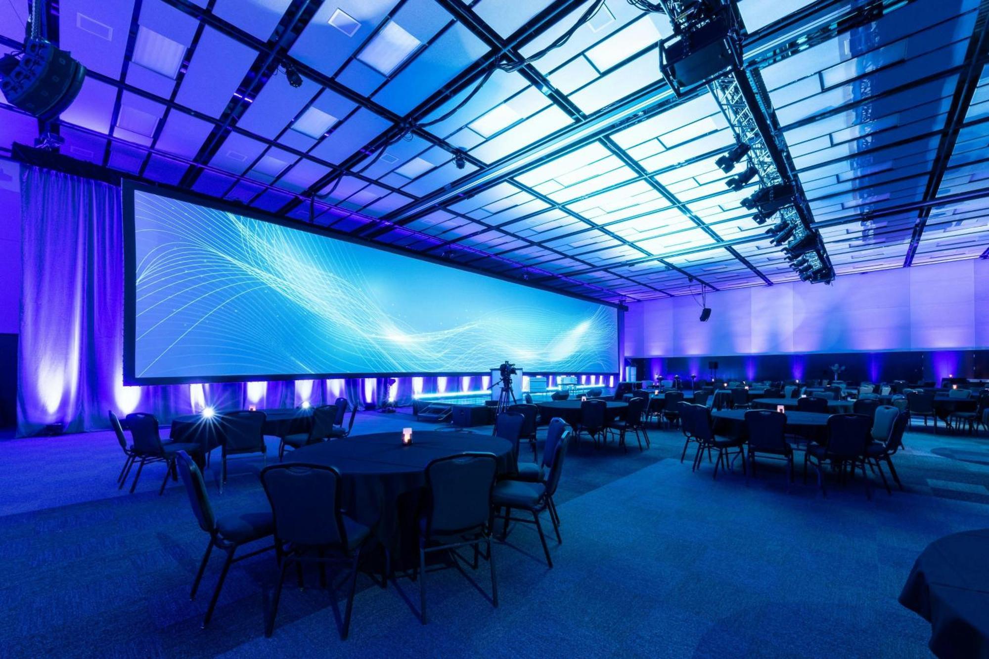 Four Points By Sheraton Levis Convention Centre Εξωτερικό φωτογραφία