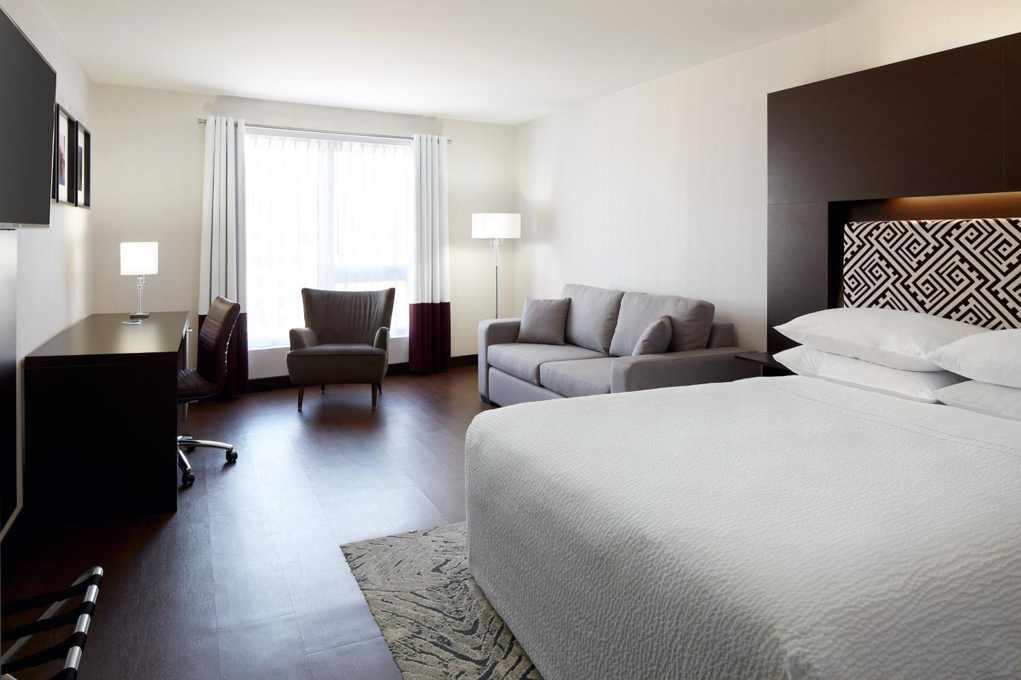 Four Points By Sheraton Levis Convention Centre Εξωτερικό φωτογραφία