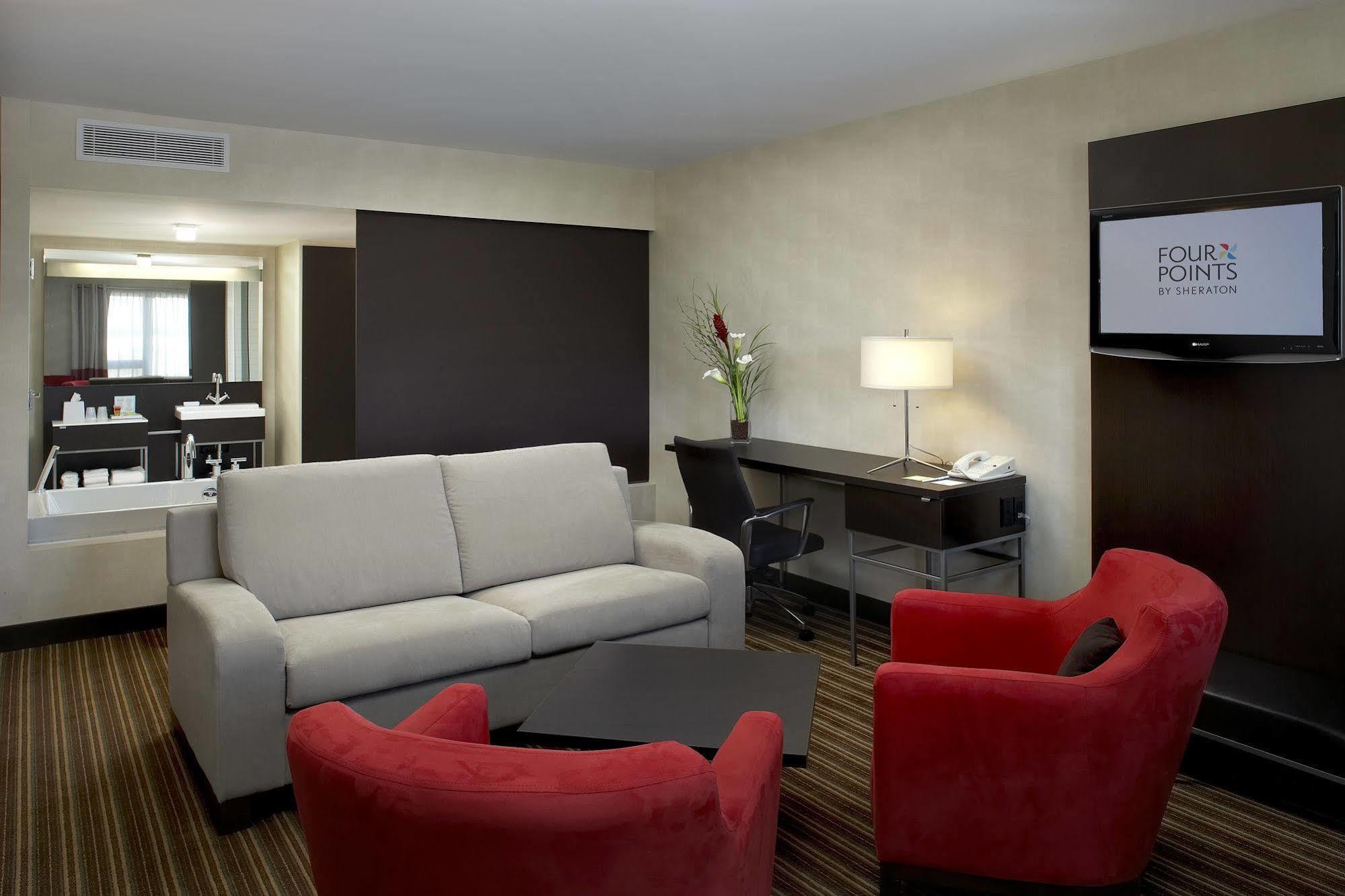 Four Points By Sheraton Levis Convention Centre Εξωτερικό φωτογραφία
