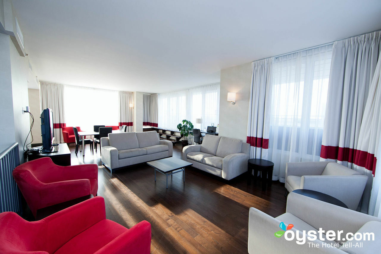 Four Points By Sheraton Levis Convention Centre Εξωτερικό φωτογραφία